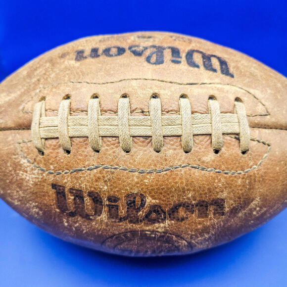 Vintage 1960s Wilson "The Duke" Leather Official Pattern Football Made in USA - Picture 3 of 9